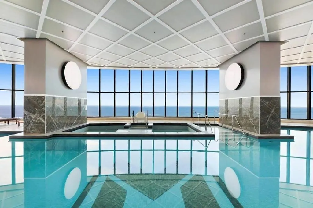 Ocean Beachfront Modern 2 Bedroom Apartment Gold Coast Australia
